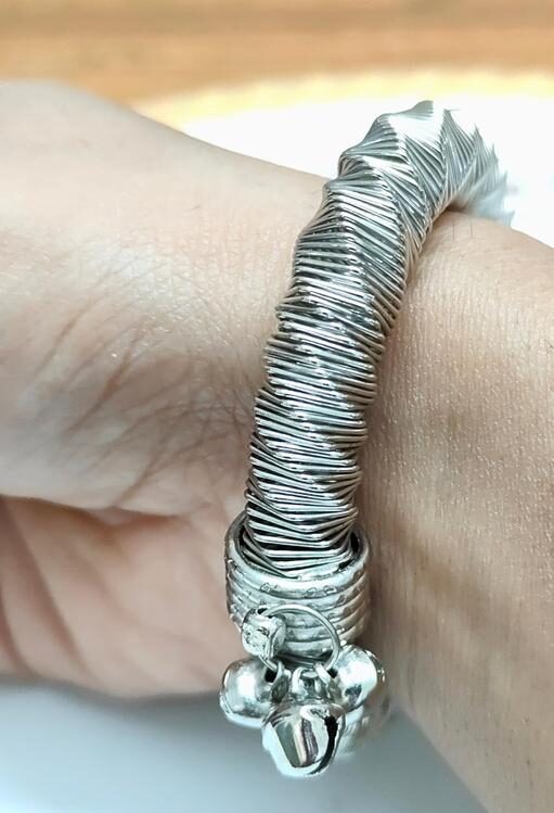 Silver kada