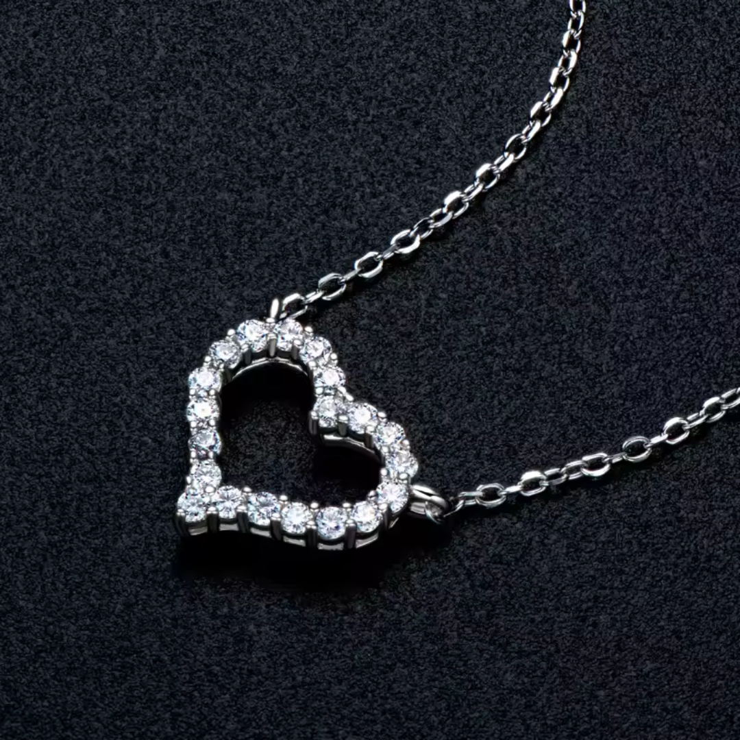 Heart-Shaped Moissanite (or Diamond/CZ) Pendant Necklace. - Image 3