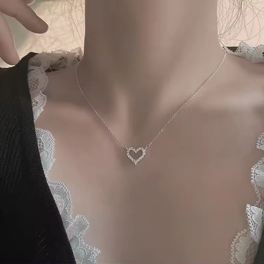 Heart-Shaped Moissanite (or Diamond/CZ) Pendant Necklace. - Image 2