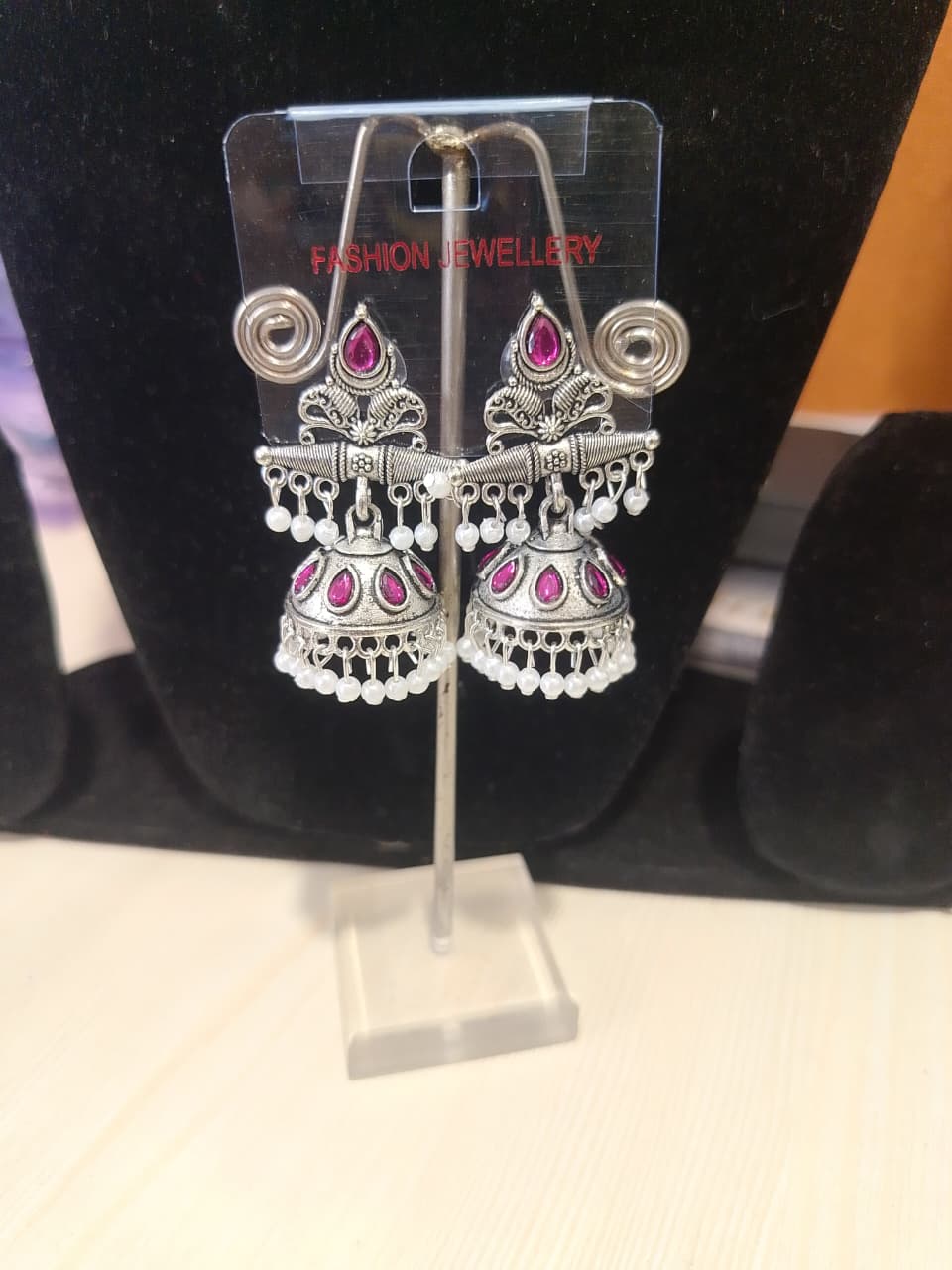 oxidized silver-plated fashion earrings with black stone and pearl drops - Image 3