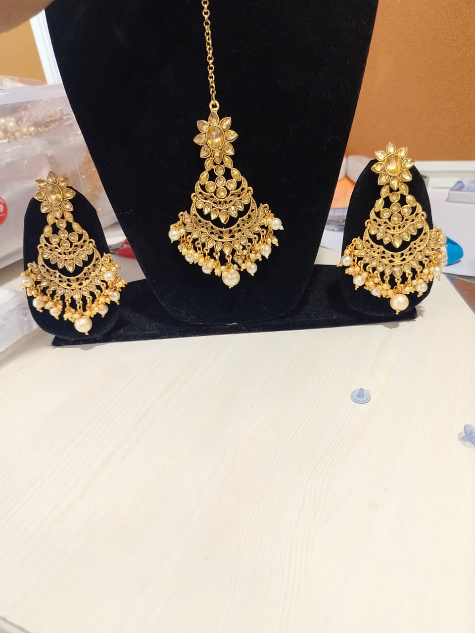 Traditional Kundan Jewellery Set - Image 2